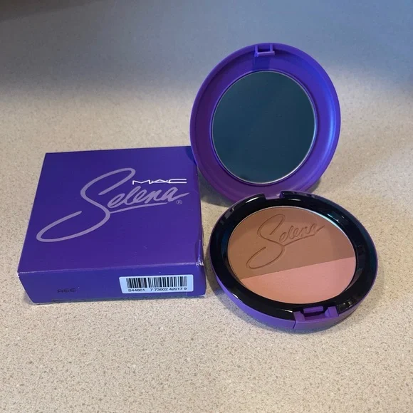 12 Piece New and Unused Selena by MAC Collection